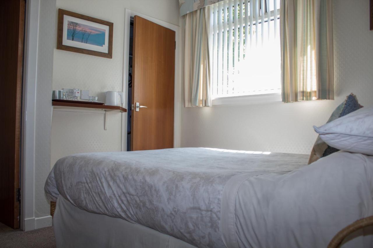 Whitecroft B&B Киркньютон Экстерьер фото